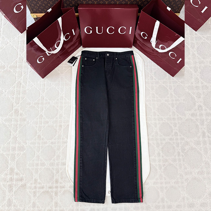gucci black straight leg denim pants with web stripe